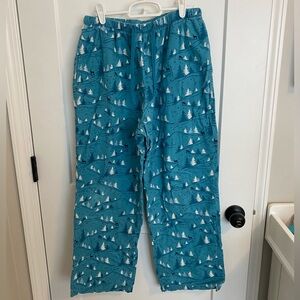 L.L. Bean Teal Winter Scene Pajama Pants
